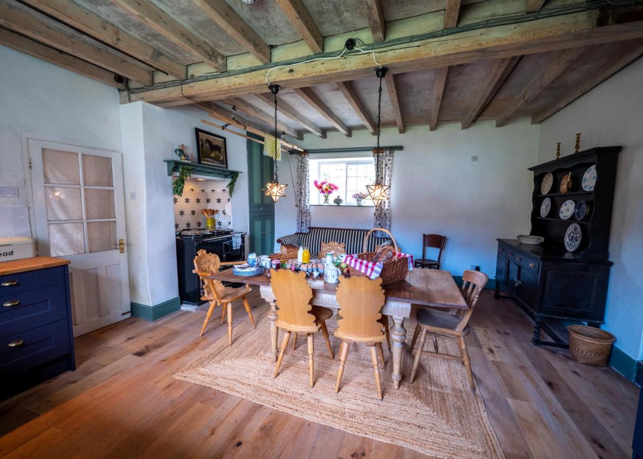 Country Cottage With Spa, Catering, Gardens, Nature Reserve Walks - Free Parking, Self Checkin 斯肯索普 外观 照片
