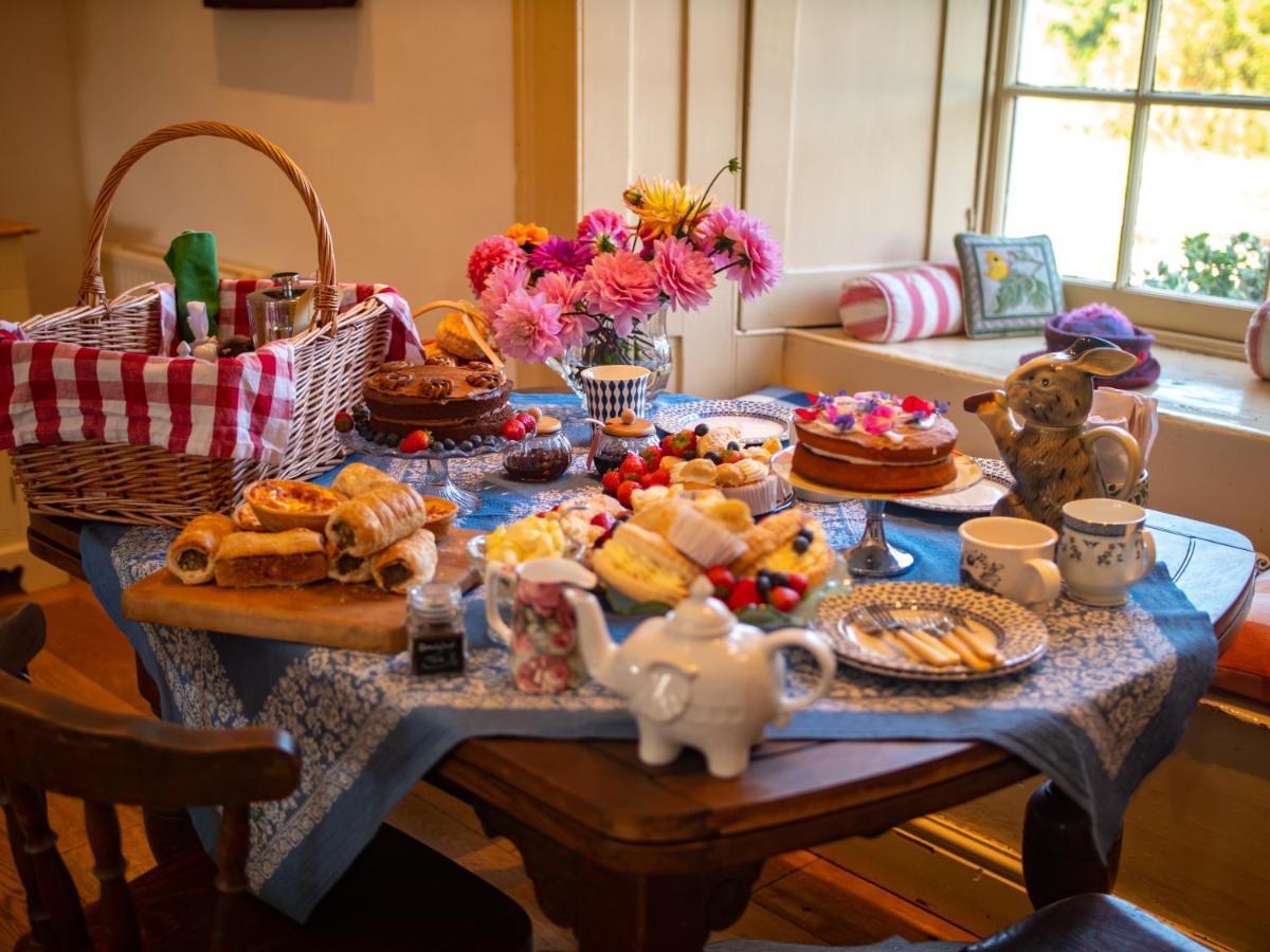 Country Cottage With Spa, Catering, Gardens, Nature Reserve Walks - Free Parking, Self Checkin 斯肯索普 外观 照片
